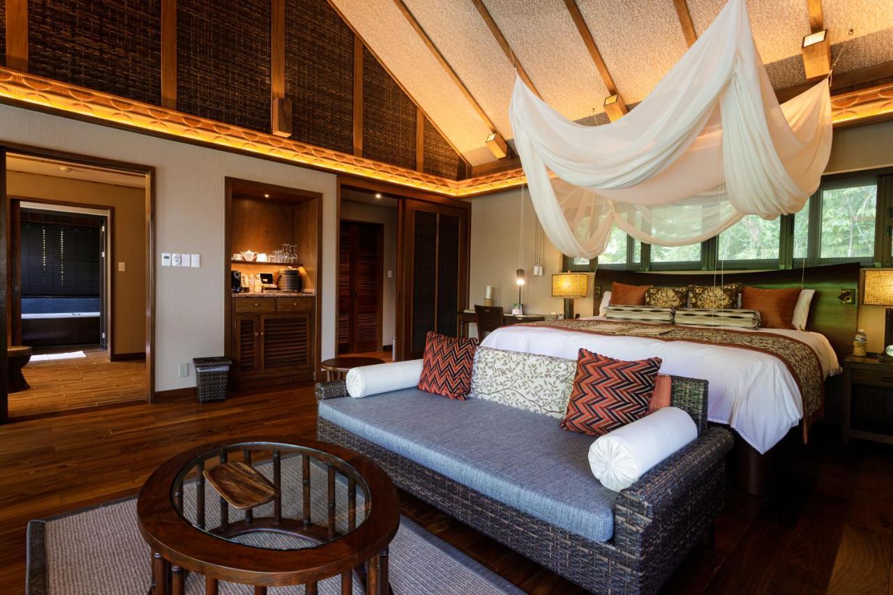 Palau Pacific Resort & The Pristine Villas And Bungalows Корор Экстерьер фото
